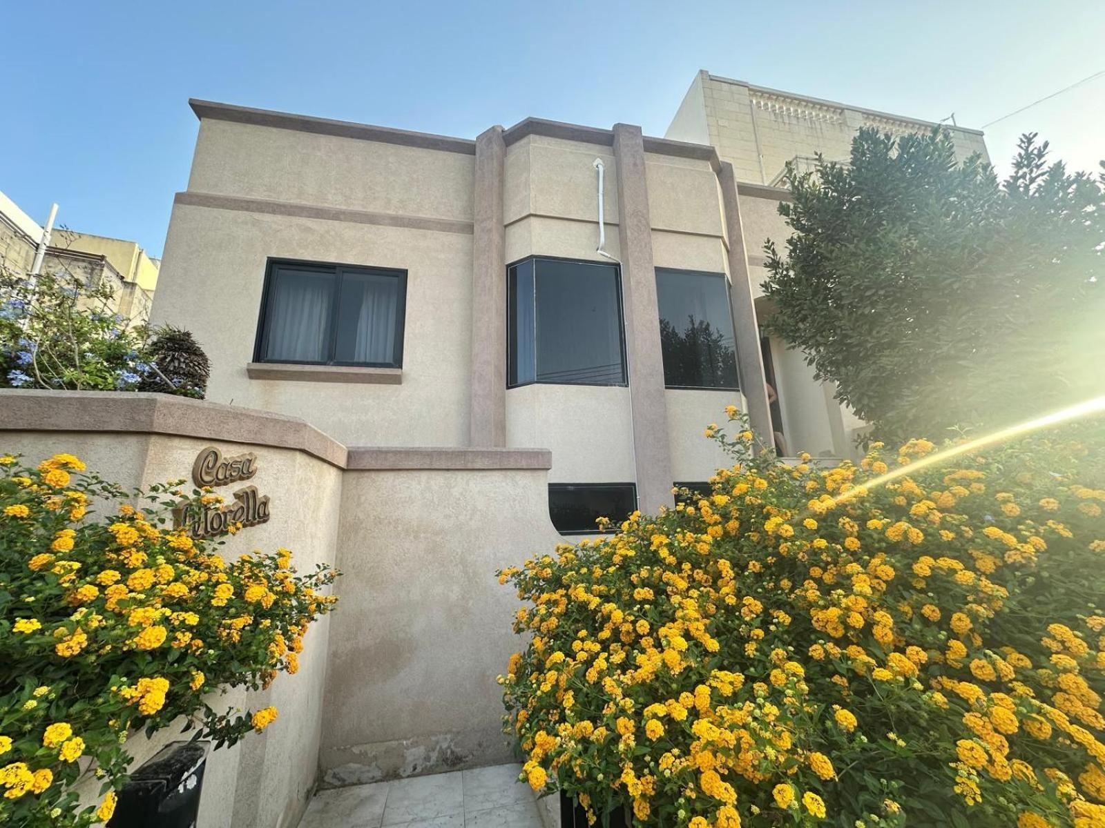 St Julians Villa San Ġiljan
